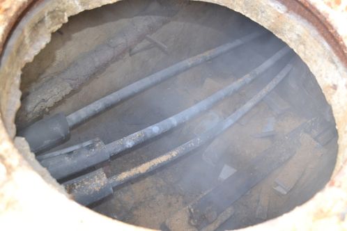 Специалисты не обнаружили нарушений линии электрокабеля возле луганского торгового центра