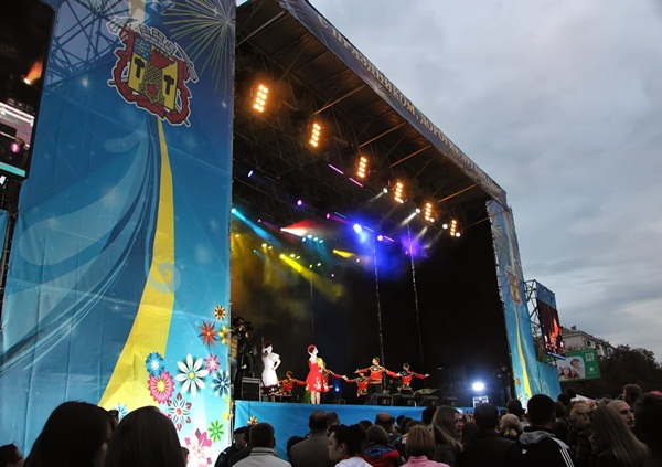 Луганск отпраздновал свой 218-й День рождения