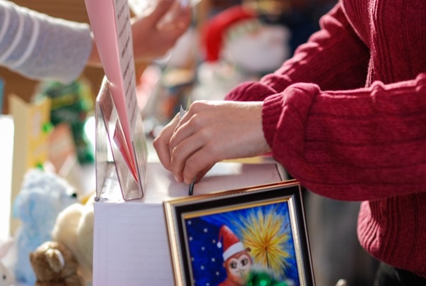  Волонтер борется за жизнь тяжелобольной 15-летней луганчанки